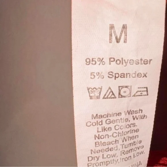 Red Lace-Trim Slip: Size M - Unbranded - Picture 2 of 6